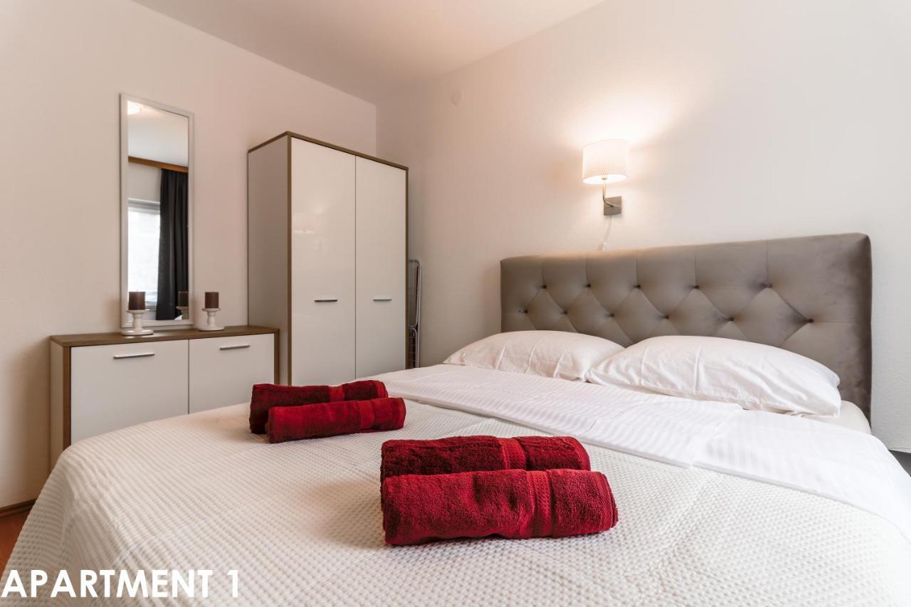 Maestral Apartments Vrsar Bagian luar foto